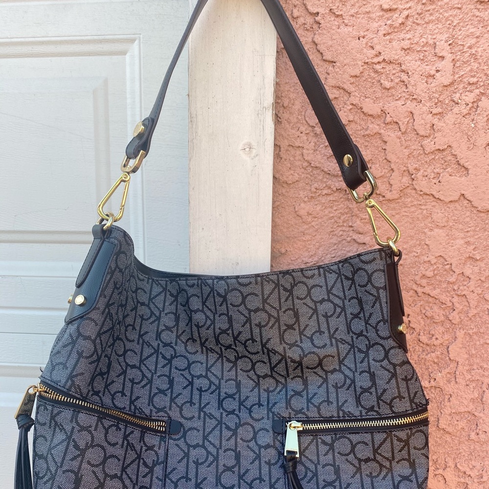 Calvin Klein Handbag - Picture 9 of 16